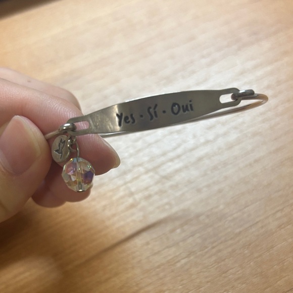 Chamilia Jewelry - 925 Silver Bracelet with Multilingual Inscription